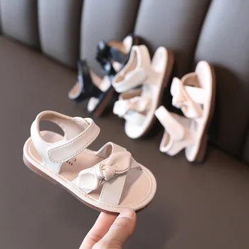 Корейские сандалии для девочек с бантом Милые Детские Сандалии для детей 21-30 лет из искусственной кожи Модные летние туфли принцессы для девочек на плоской подошве